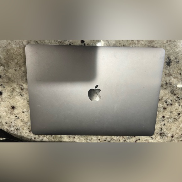 MacBook Air 13 2021